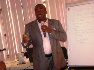 Olayinka Abiodun sharing his &apos;jealously guarded secrets&apos; on the 1st day of his seminar